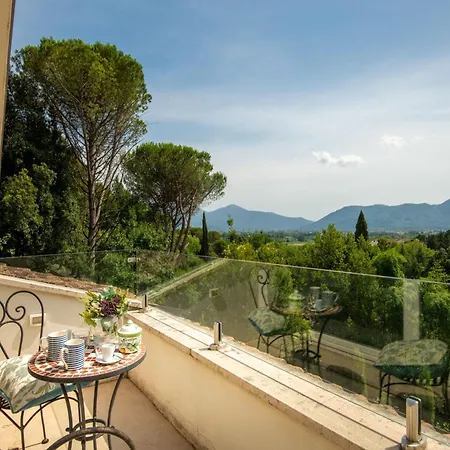 Modern In Tuscan Countryside Villa