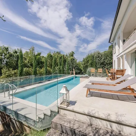 Modern In Tuscan Countryside Villa