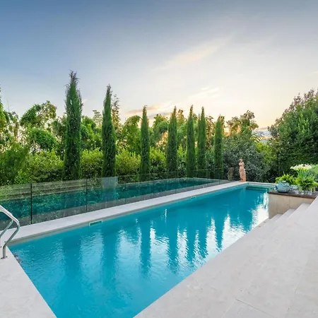 Villa Modern In Tuscan Countryside Lucca
